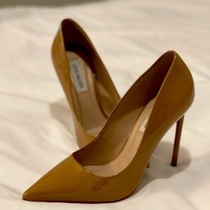Steve Madden patent leather stilettos size 7